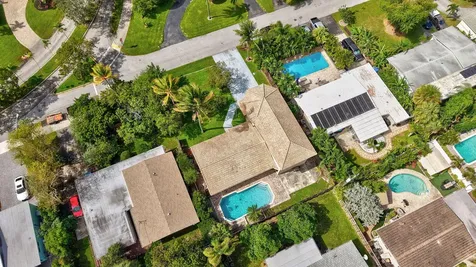 1300 Ne 26th Avenue Pompano Beach FL 33062