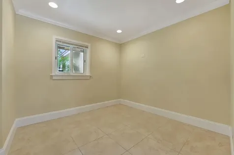 1300 Ne 26th Avenue Pompano Beach FL 33062