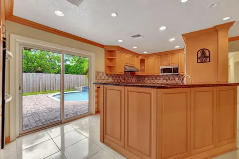 1300 Ne 26th Avenue Pompano Beach FL 33062
