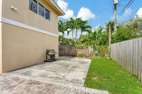 1300 Ne 26th Avenue Pompano Beach FL 33062