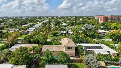 1300 Ne 26th Avenue Pompano Beach FL 33062