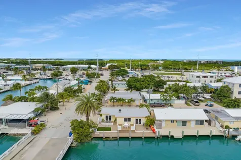 11725 3rd Avenue Ocean Marathon FL 33050