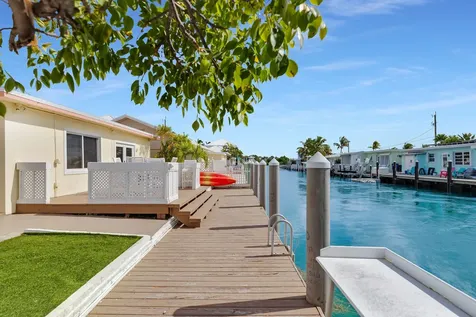 11725 3rd Avenue Ocean Marathon FL 33050