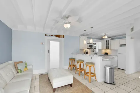 11725 3rd Avenue Ocean Marathon FL 33050