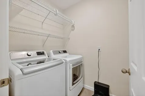9742 Sw Triton Way Port Saint Lucie FL 34987