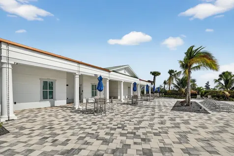 9742 Sw Triton Way Port Saint Lucie FL 34987