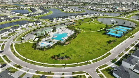 9742 Sw Triton Way Port Saint Lucie FL 34987