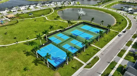 9742 Sw Triton Way Port Saint Lucie FL 34987
