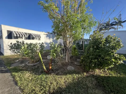 21 Ruthmary Avenue Briny Breezes FL 33435