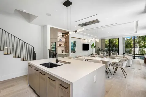 514 NE 7th Avenue Delray Beach FL 33483