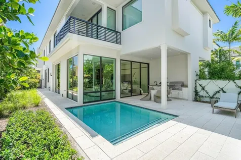 514 NE 7th Avenue Delray Beach FL 33483