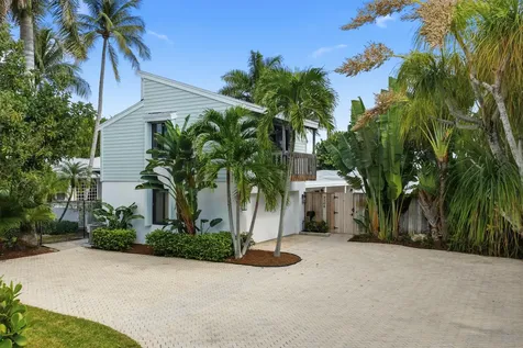 3208 N Flagler Drive West Palm Beach FL 33407