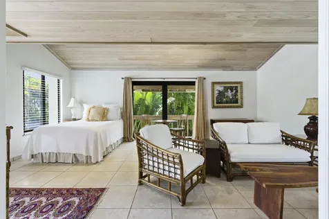 3208 N Flagler Drive West Palm Beach FL 33407