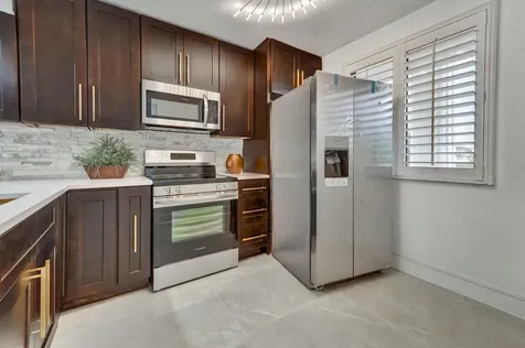 6181 Balboa Circle Boca Raton FL 33433