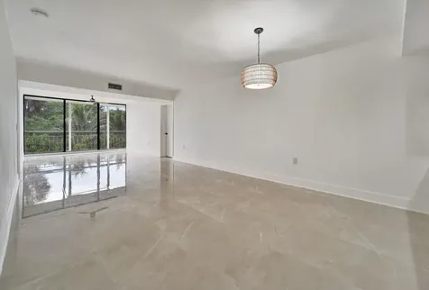 6181 Balboa Circle Boca Raton FL 33433