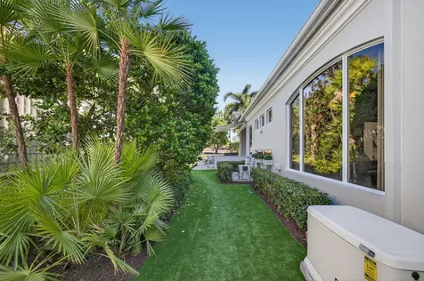 186 Viera Drive Palm Beach Gardens FL 33418