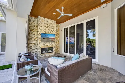 186 Viera Drive Palm Beach Gardens FL 33418