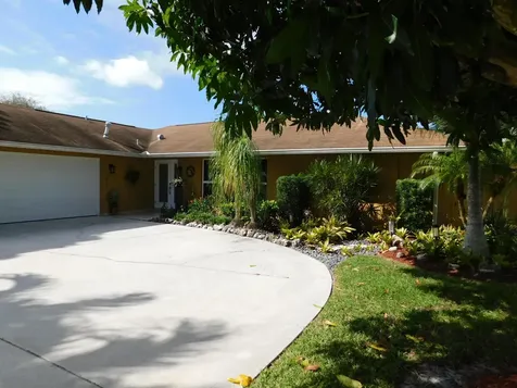 11943 Butternut Street Palm Beach Gardens FL 33410
