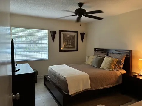 489 Burgundy K Delray Beach FL 33484