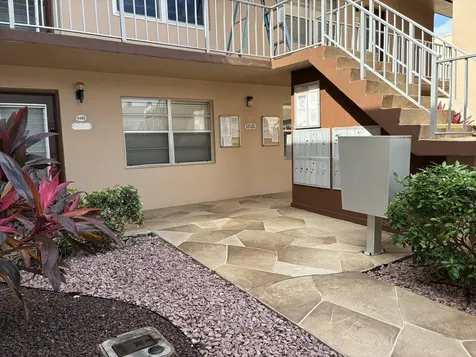 489 Burgundy K Delray Beach FL 33484