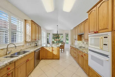 7633 La Corniche Circle Boca Raton FL 33433