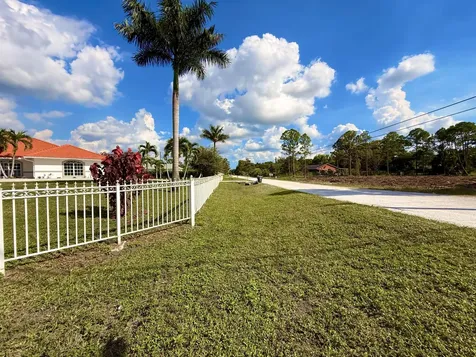 17477 69th Street Loxahatchee FL 33470