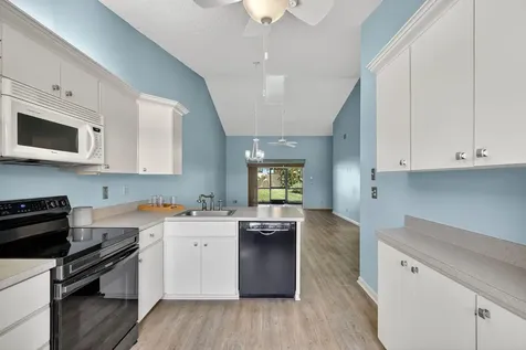 7643 Se Sugar Sand Circle Hobe Sound FL 33455