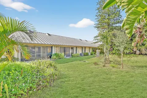 7643 Se Sugar Sand Circle Hobe Sound FL 33455