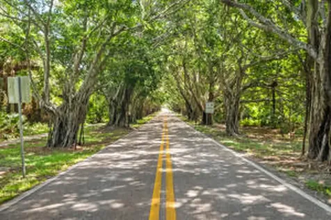 7643 Se Sugar Sand Circle Hobe Sound FL 33455