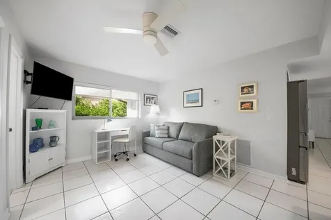 6372 Sleepy Willow Way Delray Beach FL 33484