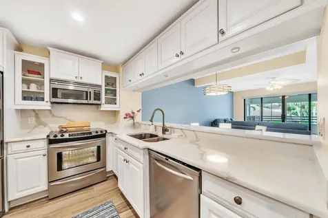 827 Oak Harbour Drive Juno Beach FL 33408
