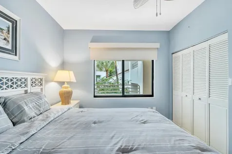 827 Oak Harbour Drive Juno Beach FL 33408