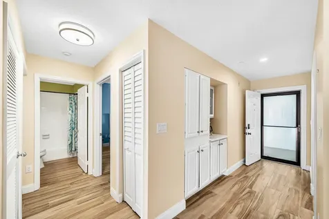 827 Oak Harbour Drive Juno Beach FL 33408