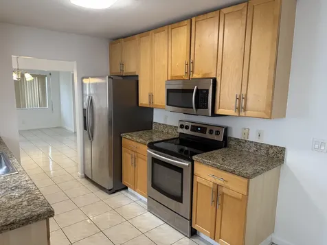 1687 Sw 20th Terrace Deerfield Beach FL 33442