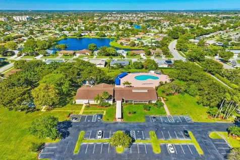 14656 Country Side Lane Delray Beach FL 33484
