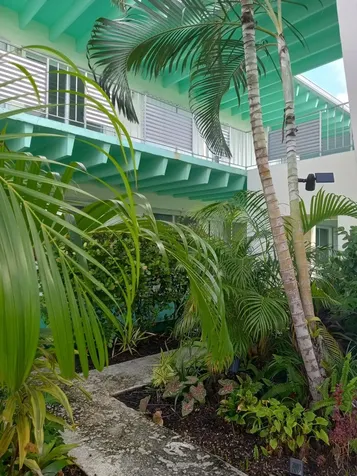 702 N Federal Highway Lake Worth Beach FL 33460