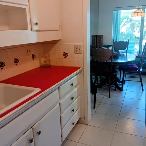 702 N Federal Highway Lake Worth Beach FL 33460