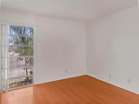 4 Golfs Edge West Palm Beach FL 33417