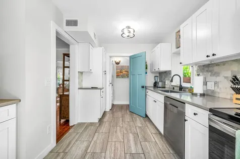 715 Palm Street West Palm Beach FL 33401