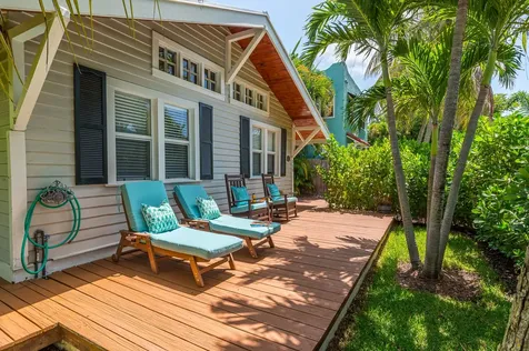 715 Palm Street West Palm Beach FL 33401