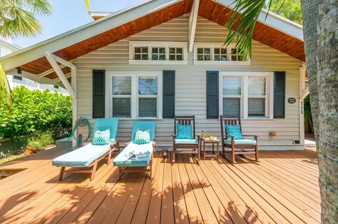 715 Palm Street West Palm Beach FL 33401