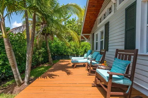 715 Palm Street West Palm Beach FL 33401