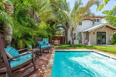 715 Palm Street West Palm Beach FL 33401