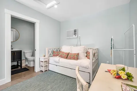 723 Penn Street West Palm Beach FL 33401