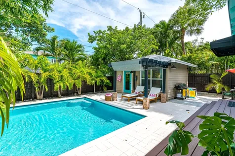 723 Penn Street West Palm Beach FL 33401