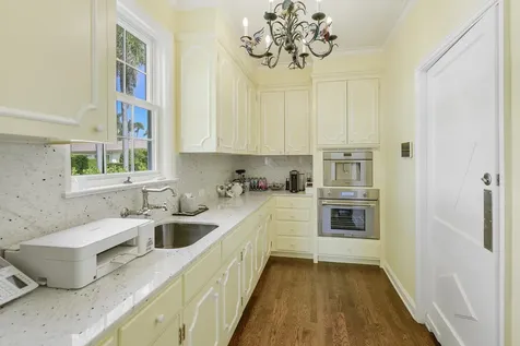 250 Algoma Road Palm Beach FL 33480