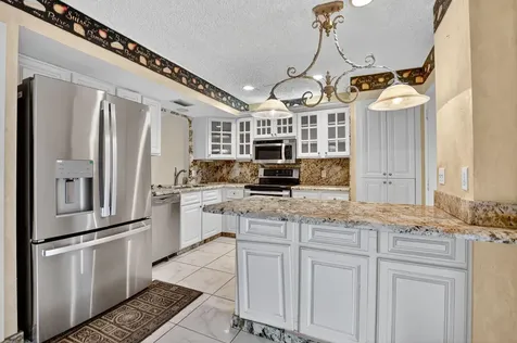 6758 Canary Palm Circle Boca Raton FL 33433