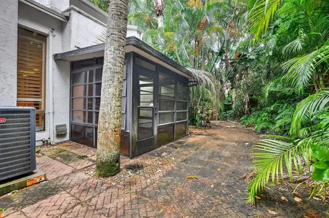 6758 Canary Palm Circle Boca Raton FL 33433