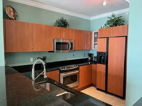 806 E Windward Way Lantana FL 33462