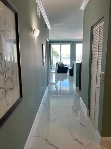 806 E Windward Way Lantana FL 33462